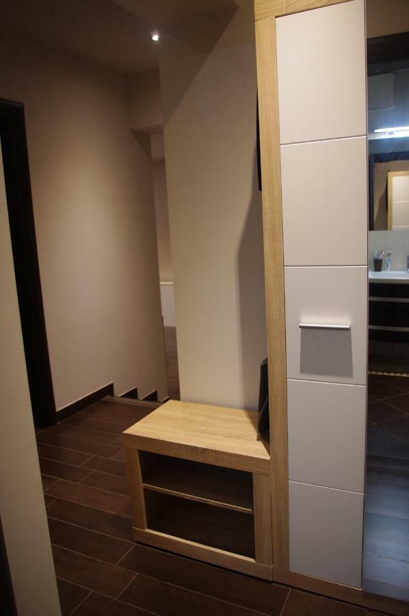 Apartment Verano Njivice Eksteriør billede